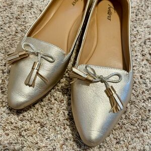 Trotters Gold Flats with Tassels